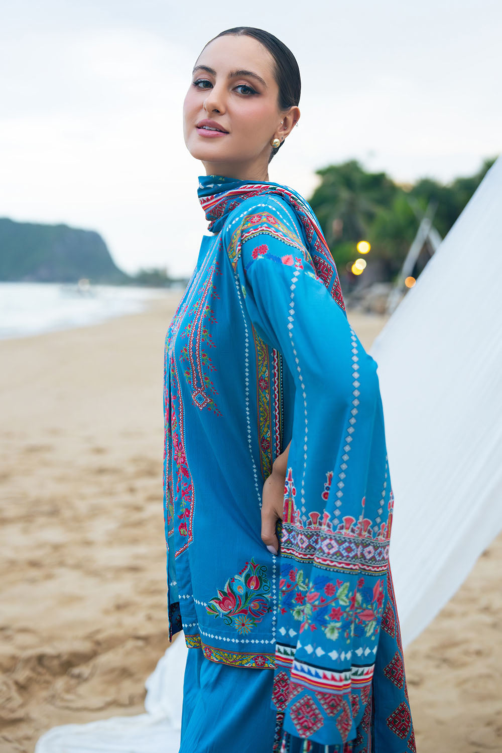 3 Piece Printed Bloom Summer Lawn Collections