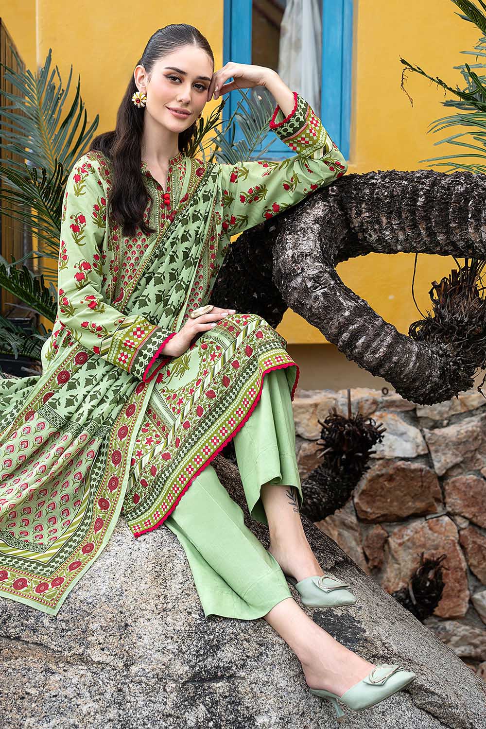 3 Piece Printed Bloom Summer Lawn Collections