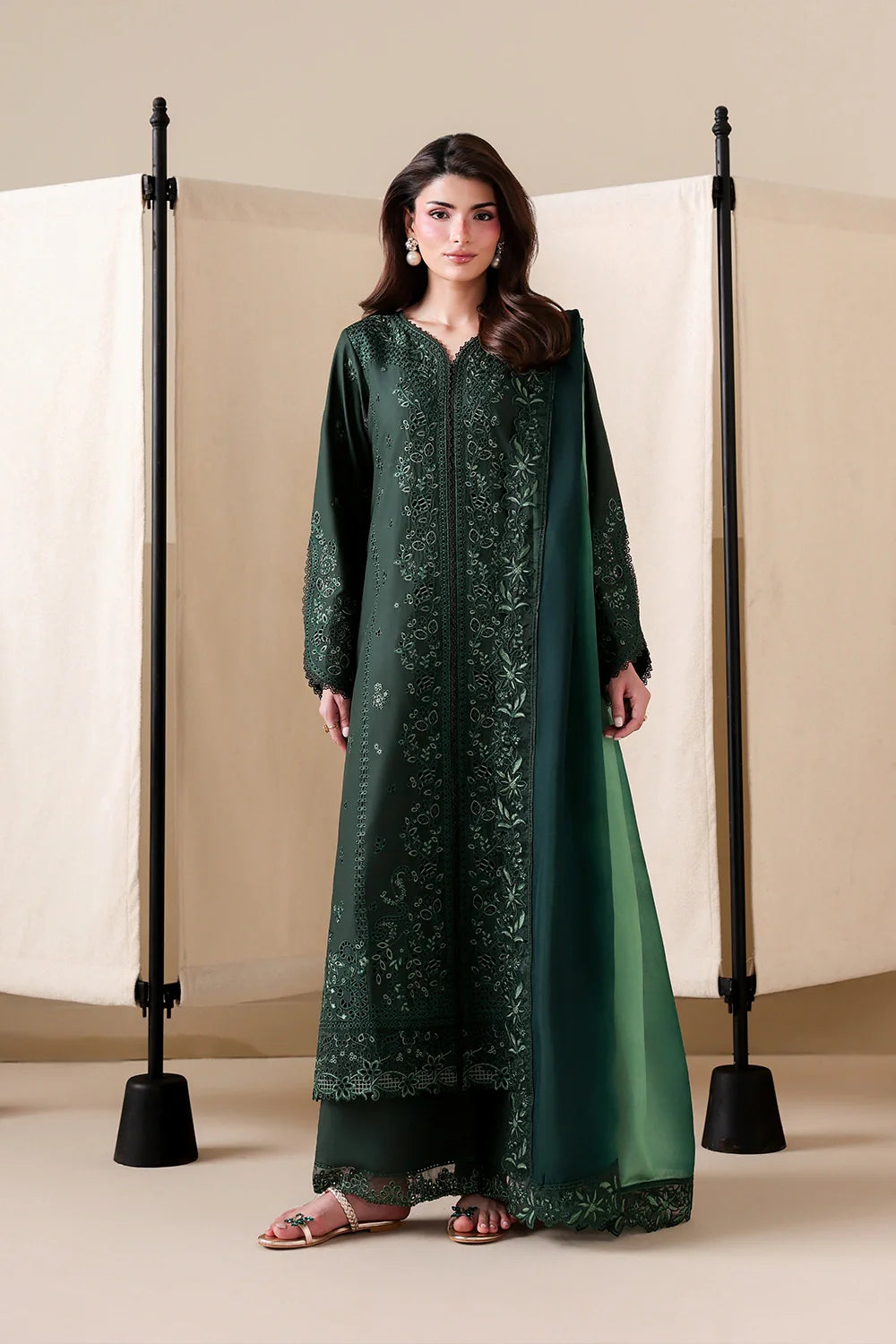 Embroidered Lawn 3 Piece Unstitched