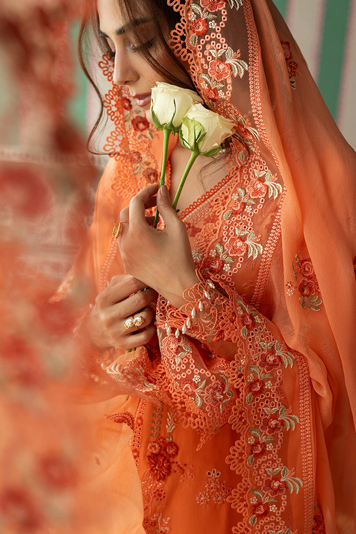 maya-luxury-lawn