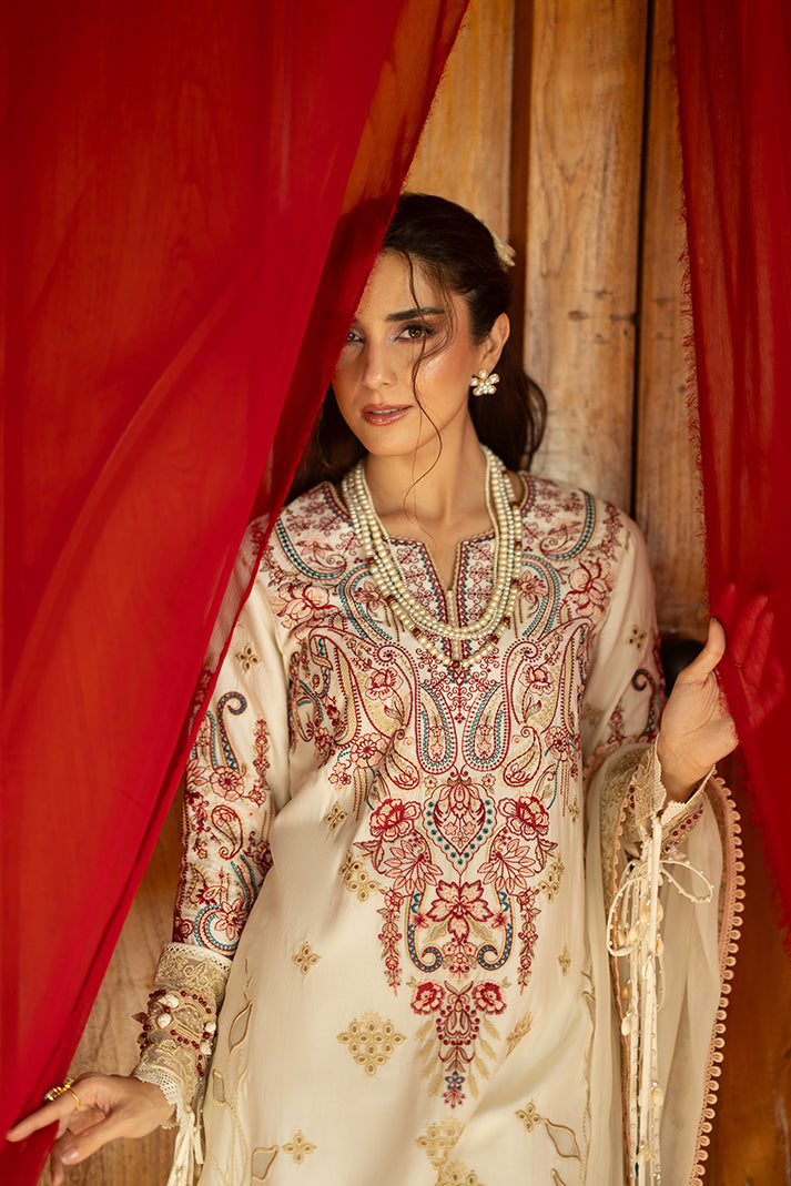maya-luxury-lawn