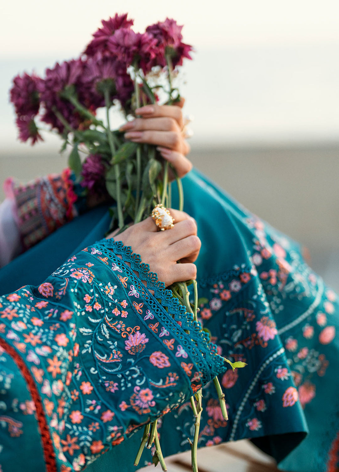 Embroidered Lawn 3 Piece Suit