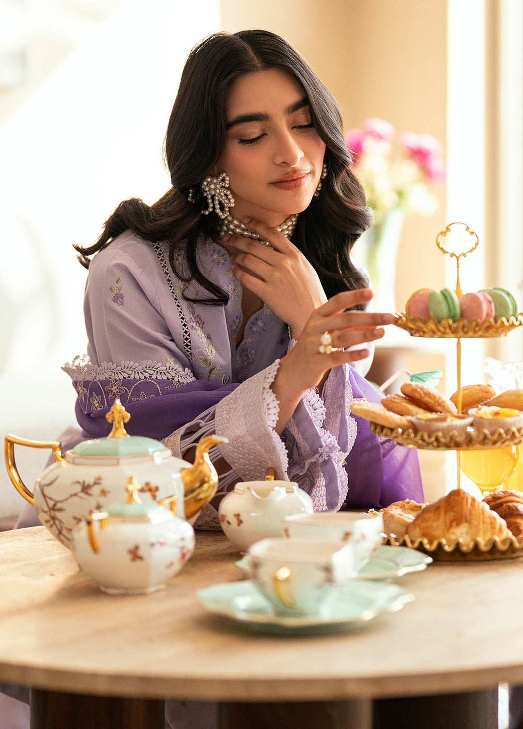 Embroidered Lawn 3 Piece Suit