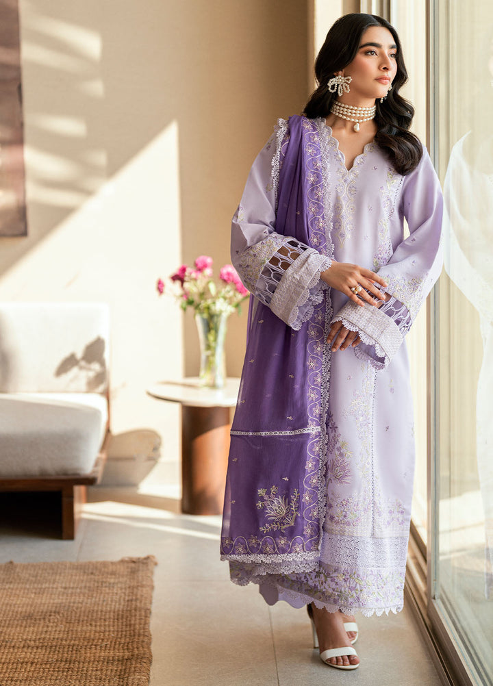 Embroidered Lawn 3 Piece Suit