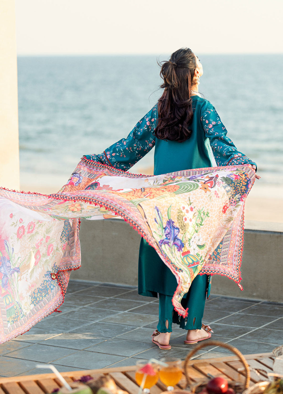 Embroidered Lawn 3 Piece Suit