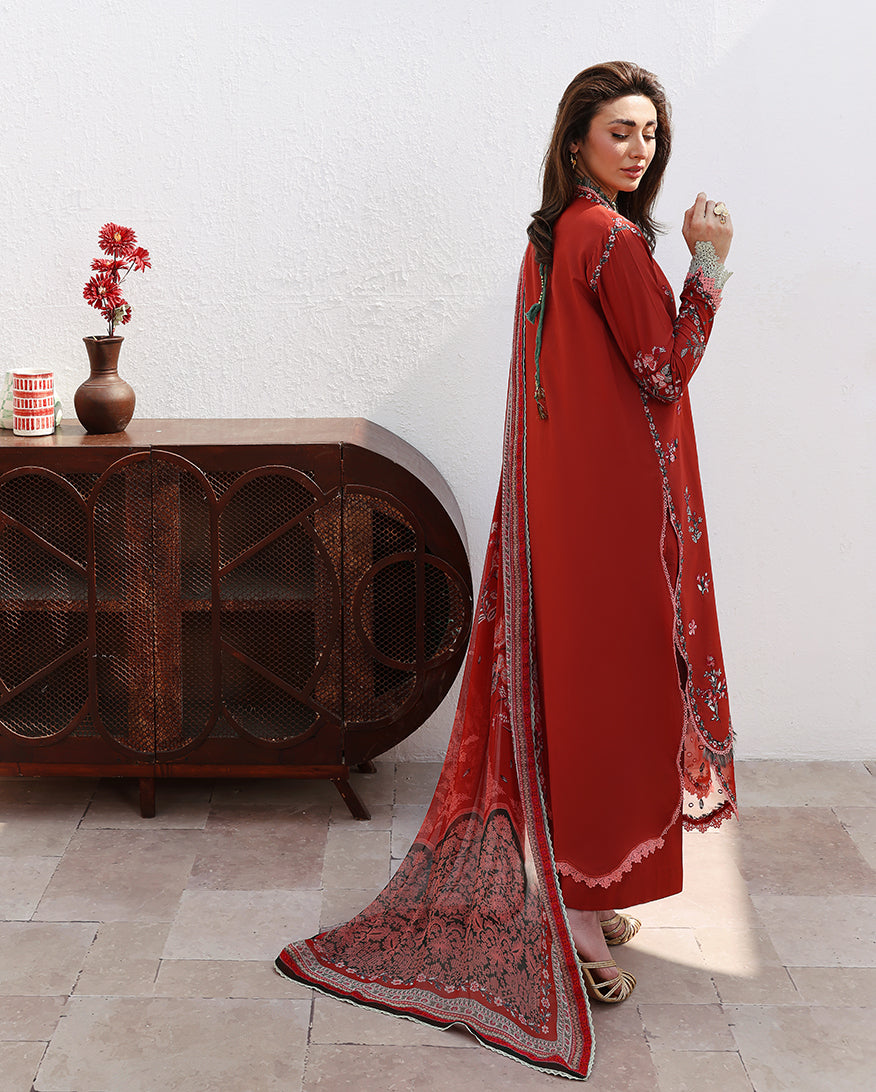 Floral Reveire | Luxury Lawn