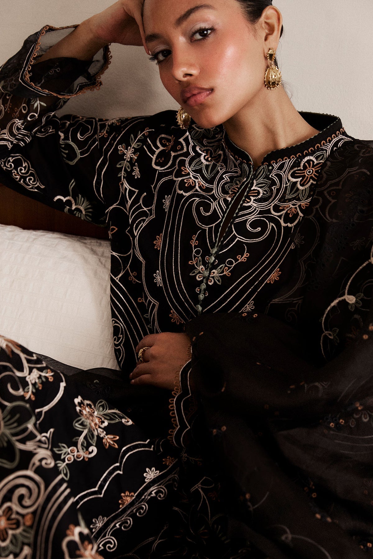 Satori Embroidered Lawn