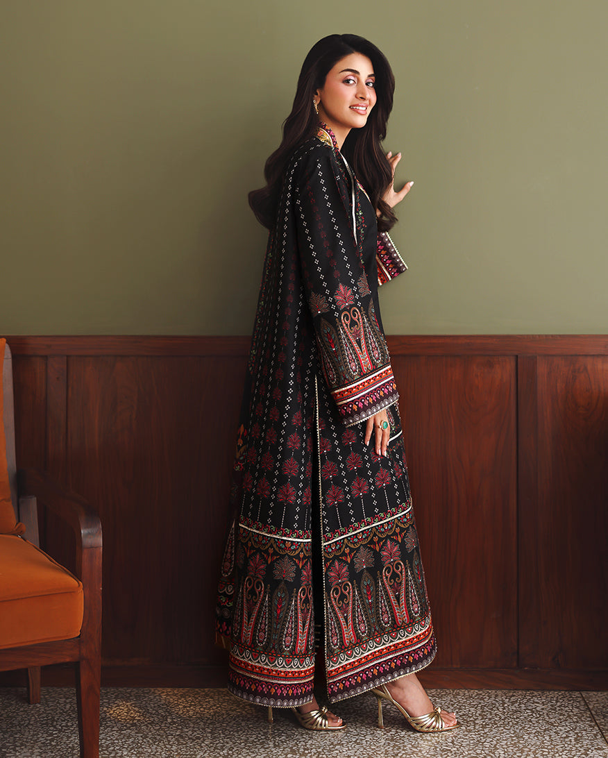 Hemline Nirvana Unstitched 3 Pc