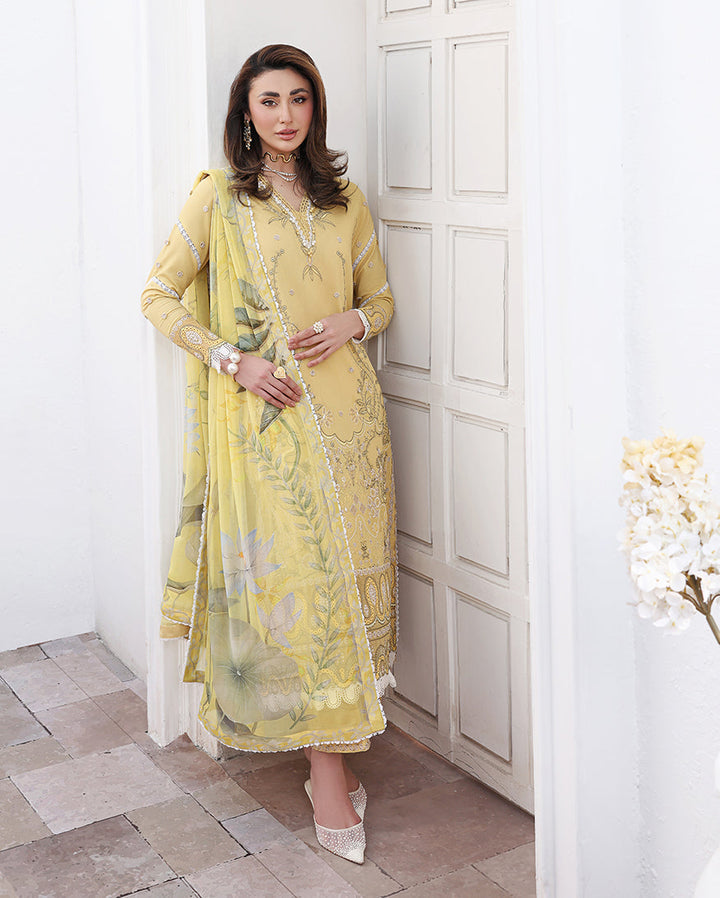 Floral Reveire | Luxury Lawn
