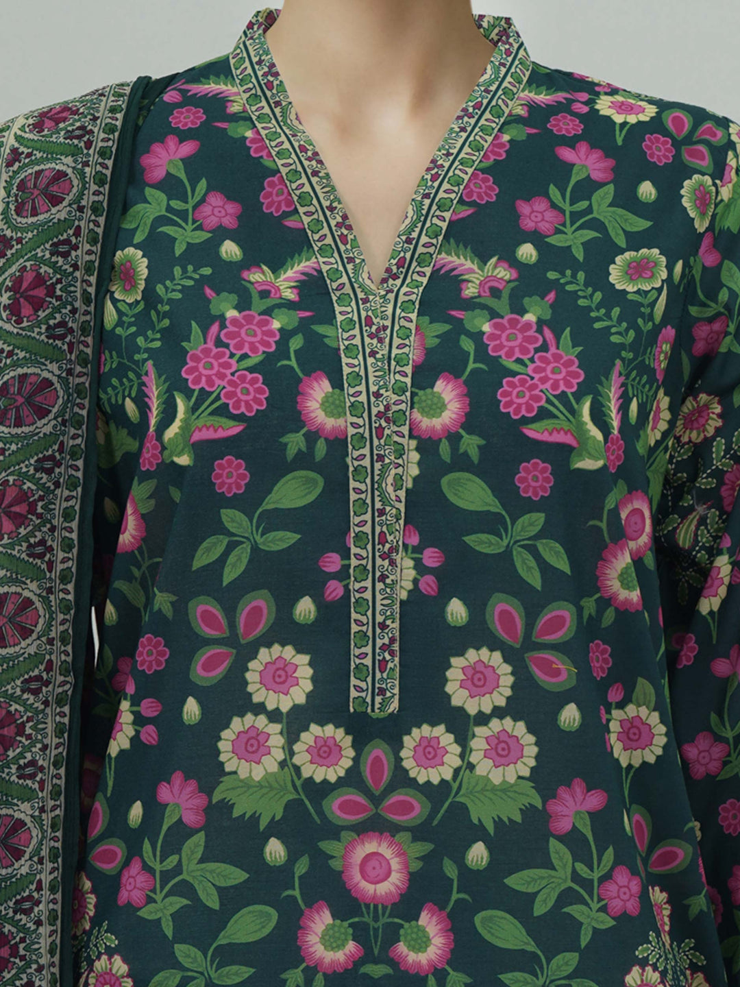 3 Piece Lawn Suit- Printed (Unstitched)