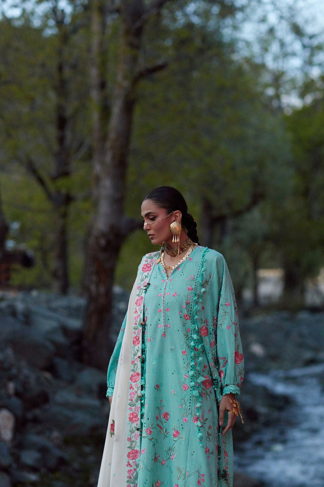 KASHMÉE LEGACY UNBOUND UNSTITCHED LAWN