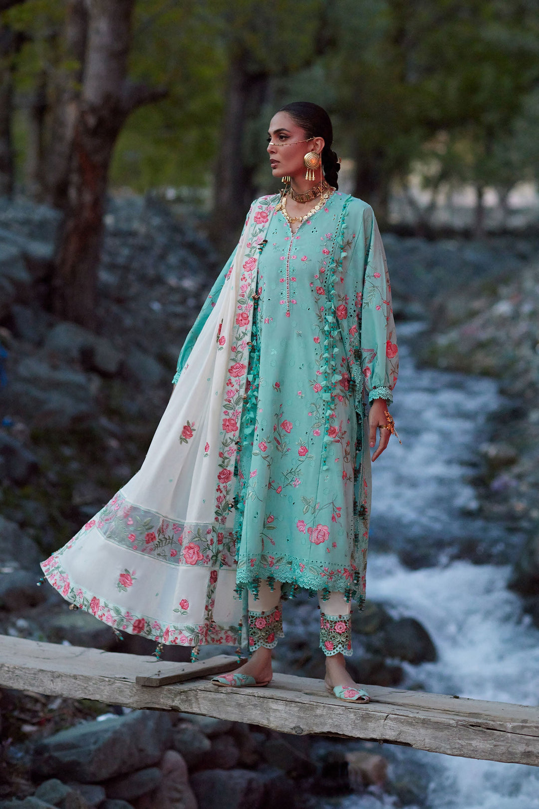 KASHMÉE LEGACY UNBOUND UNSTITCHED LAWN