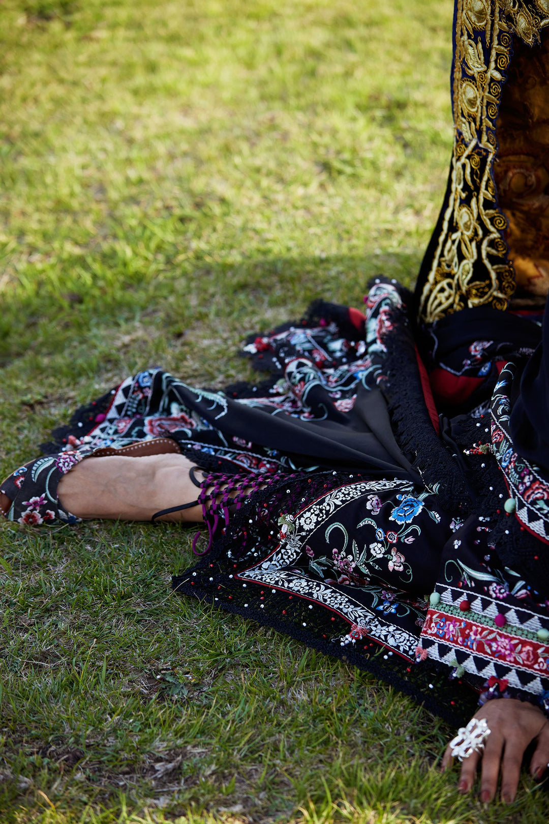 KASHMÉE LEGACY UNBOUND UNSTITCHED LAWN