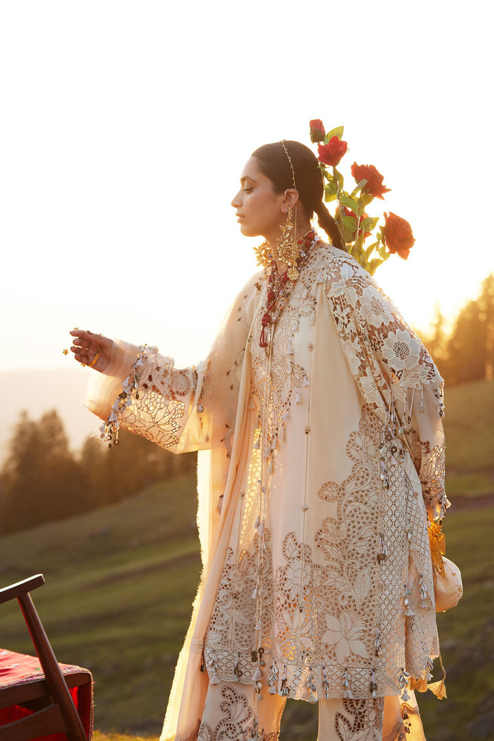 KASHMÉE LEGACY UNBOUND UNSTITCHED LAWN