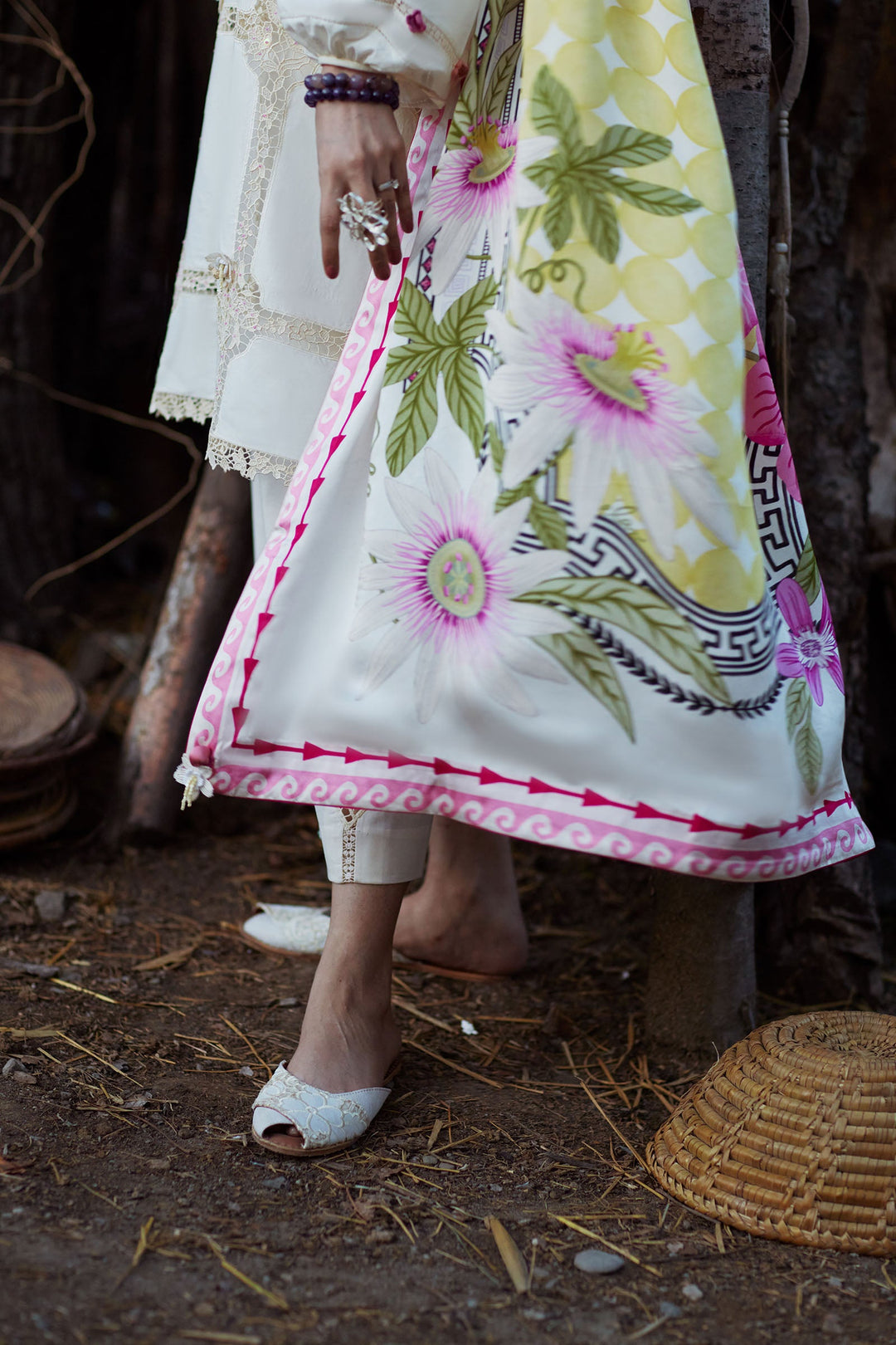 KASHMÉE LEGACY UNBOUND UNSTITCHED LAWN