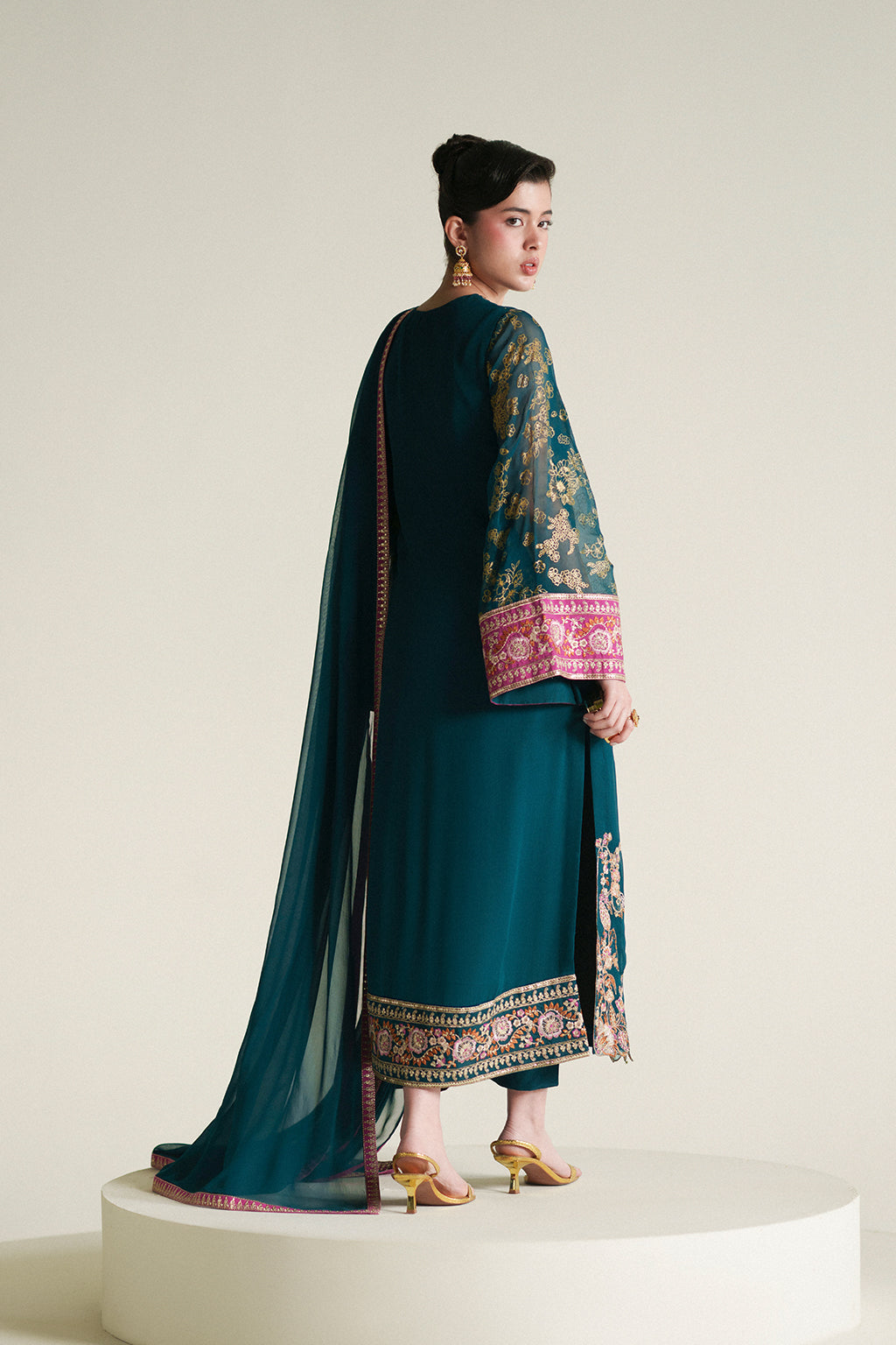 Regal edit 3pcs