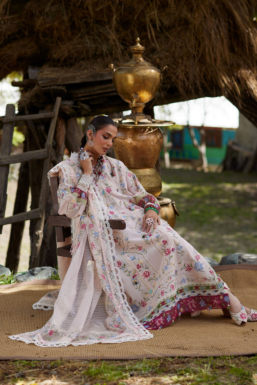KASHMÉE LEGACY UNBOUND UNSTITCHED LAWN