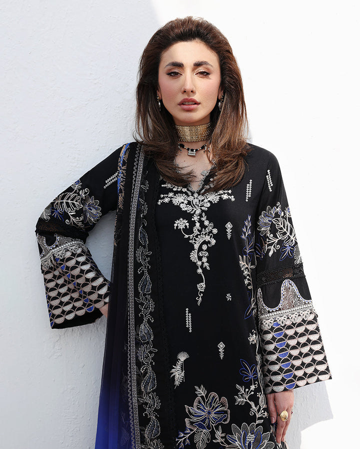 Floral Reveire | Luxury Lawn