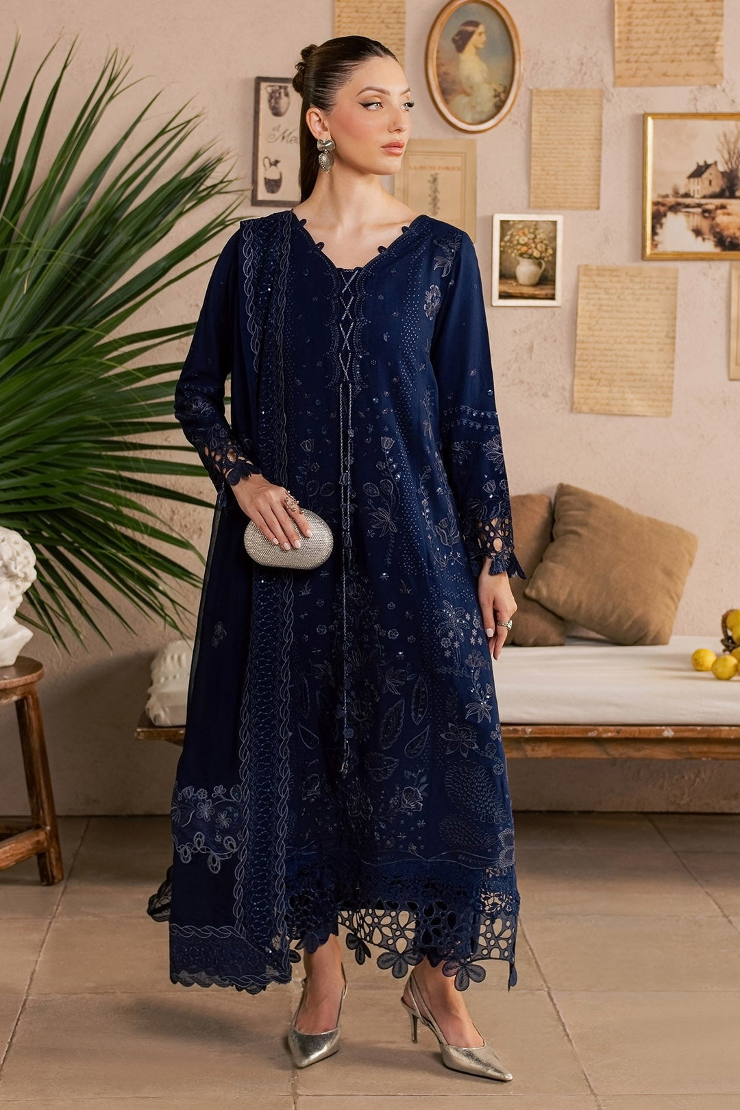 Exclusive Unstitched Karandi 3 piece