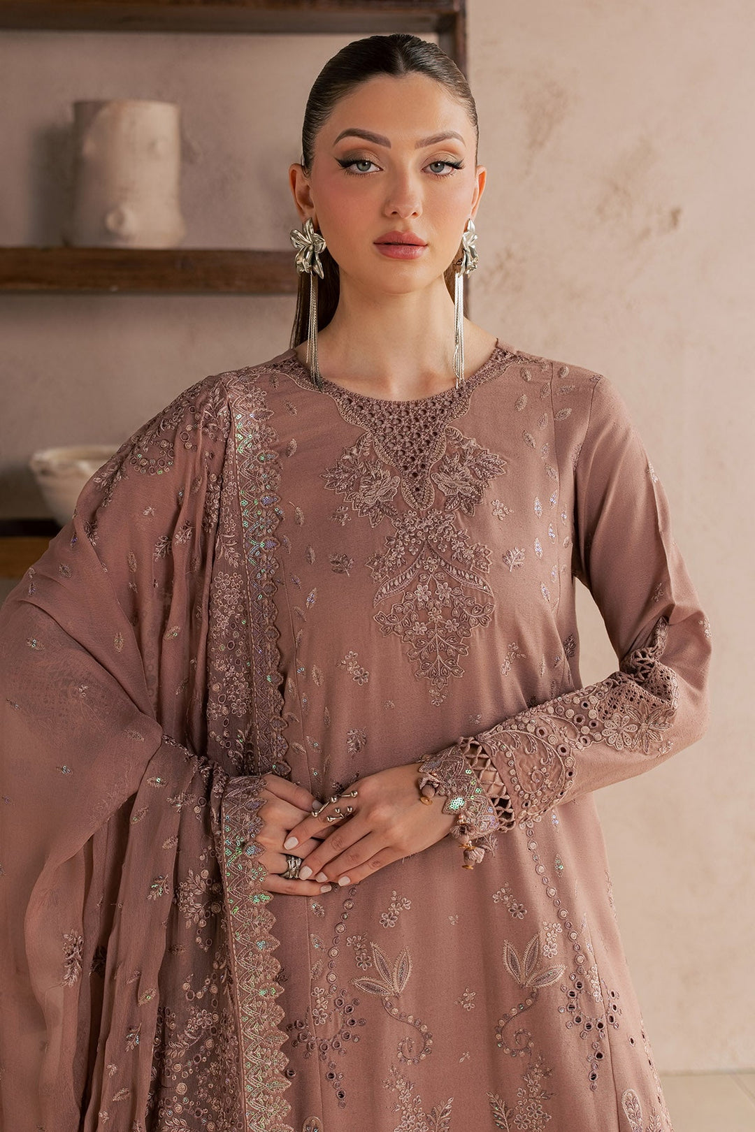 Exclusive Unstitched Karandi 3 piece
