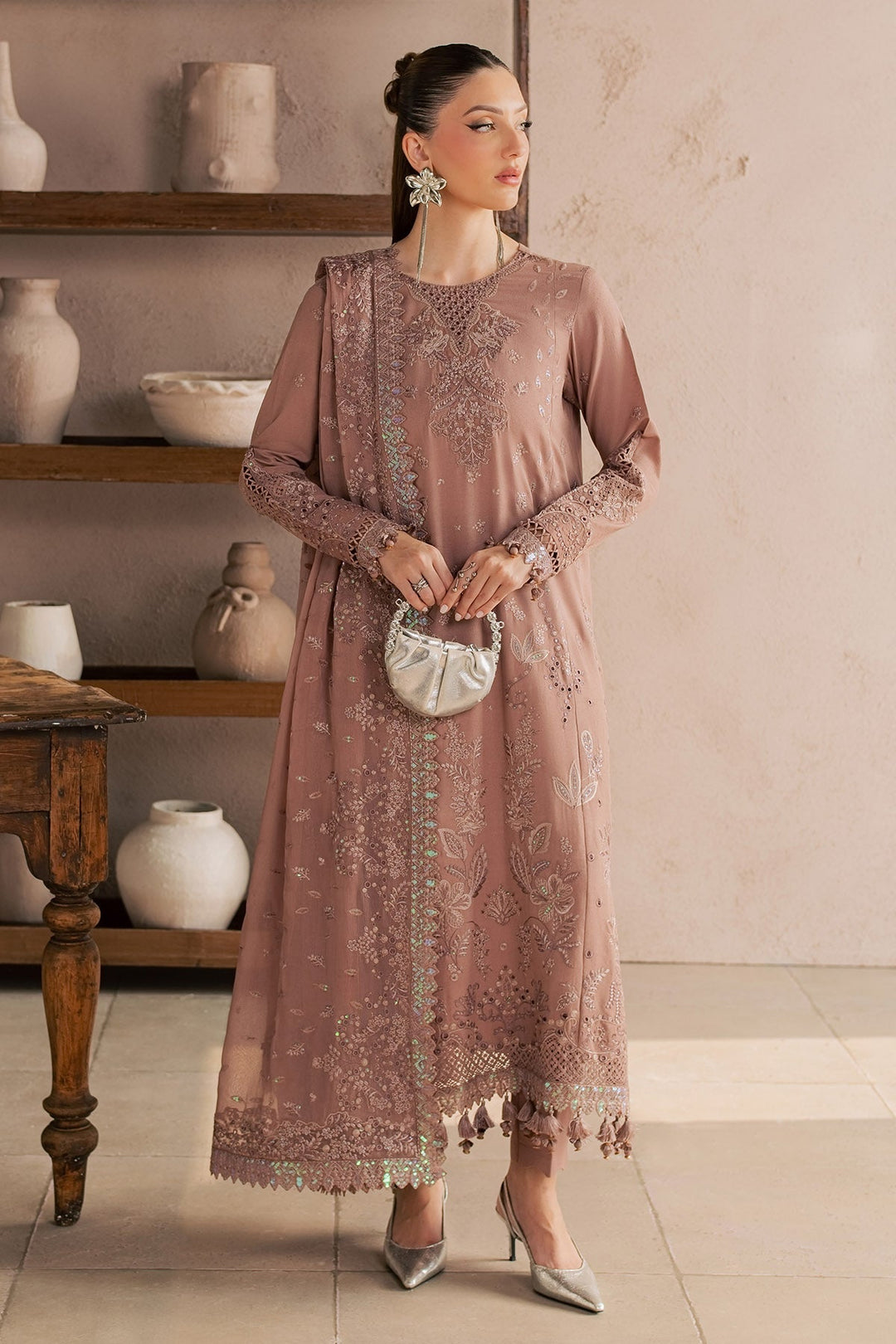Exclusive Unstitched Karandi 3 piece