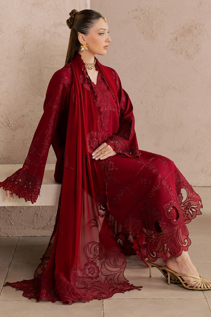 Exclusive Unstitched Karandi 3 piece