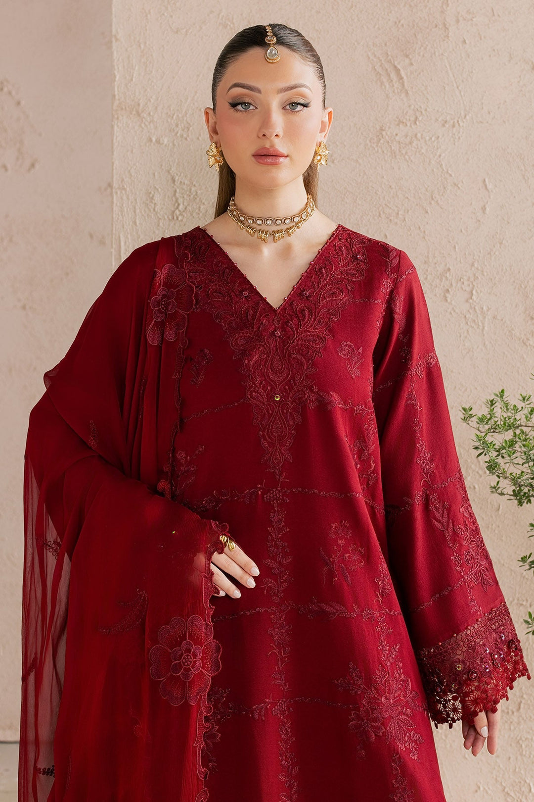 Exclusive Unstitched Karandi 3 piece