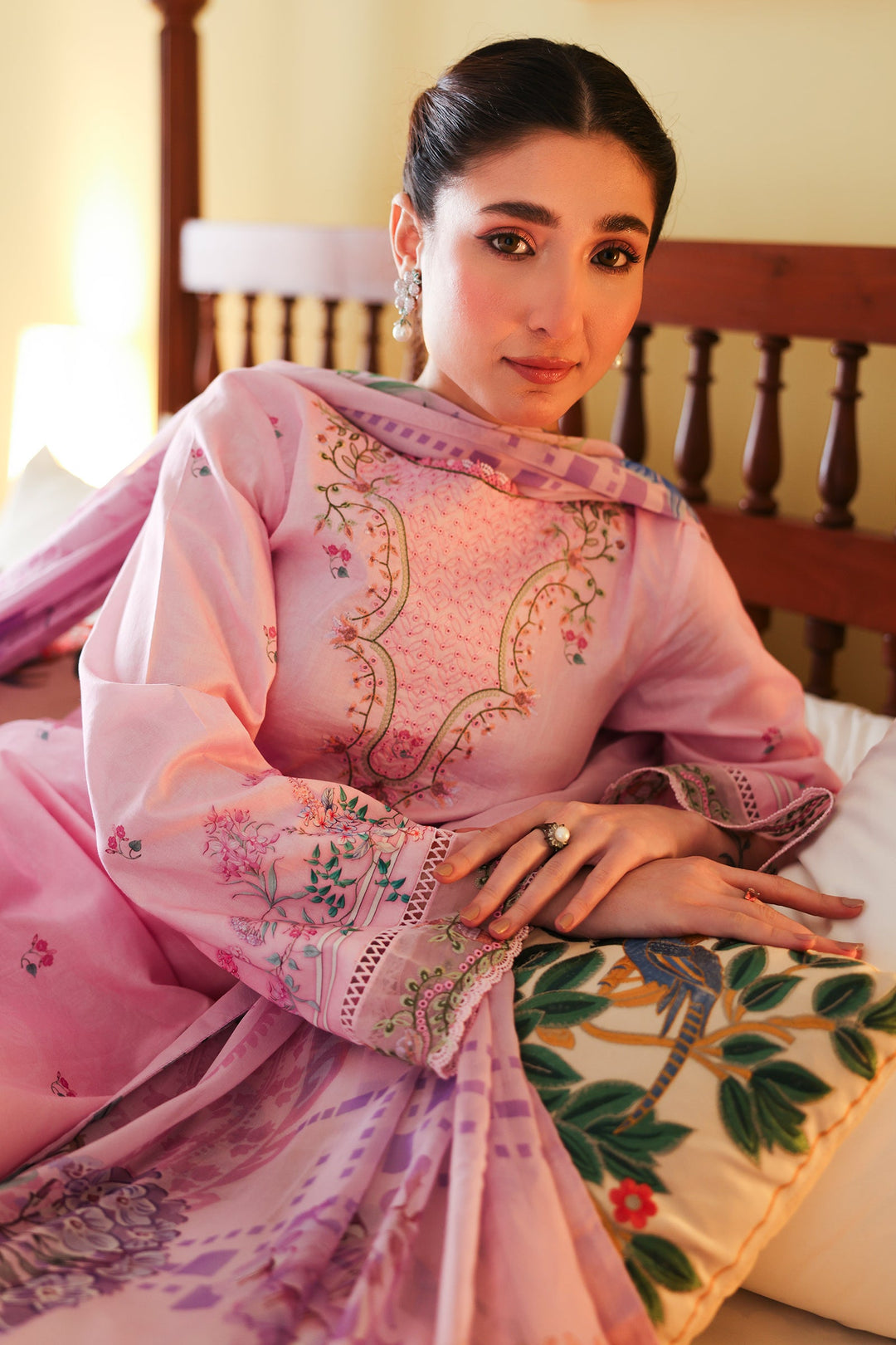 DOSTI PRINTED LAWN