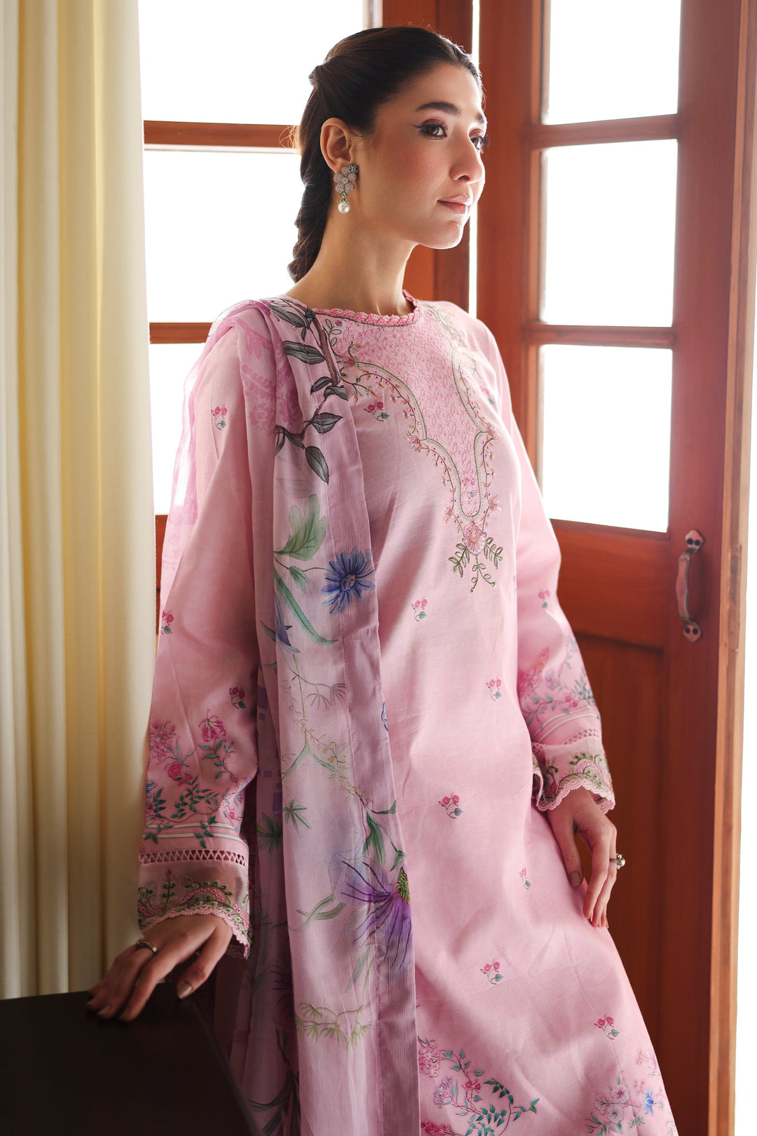 DOSTI PRINTED LAWN