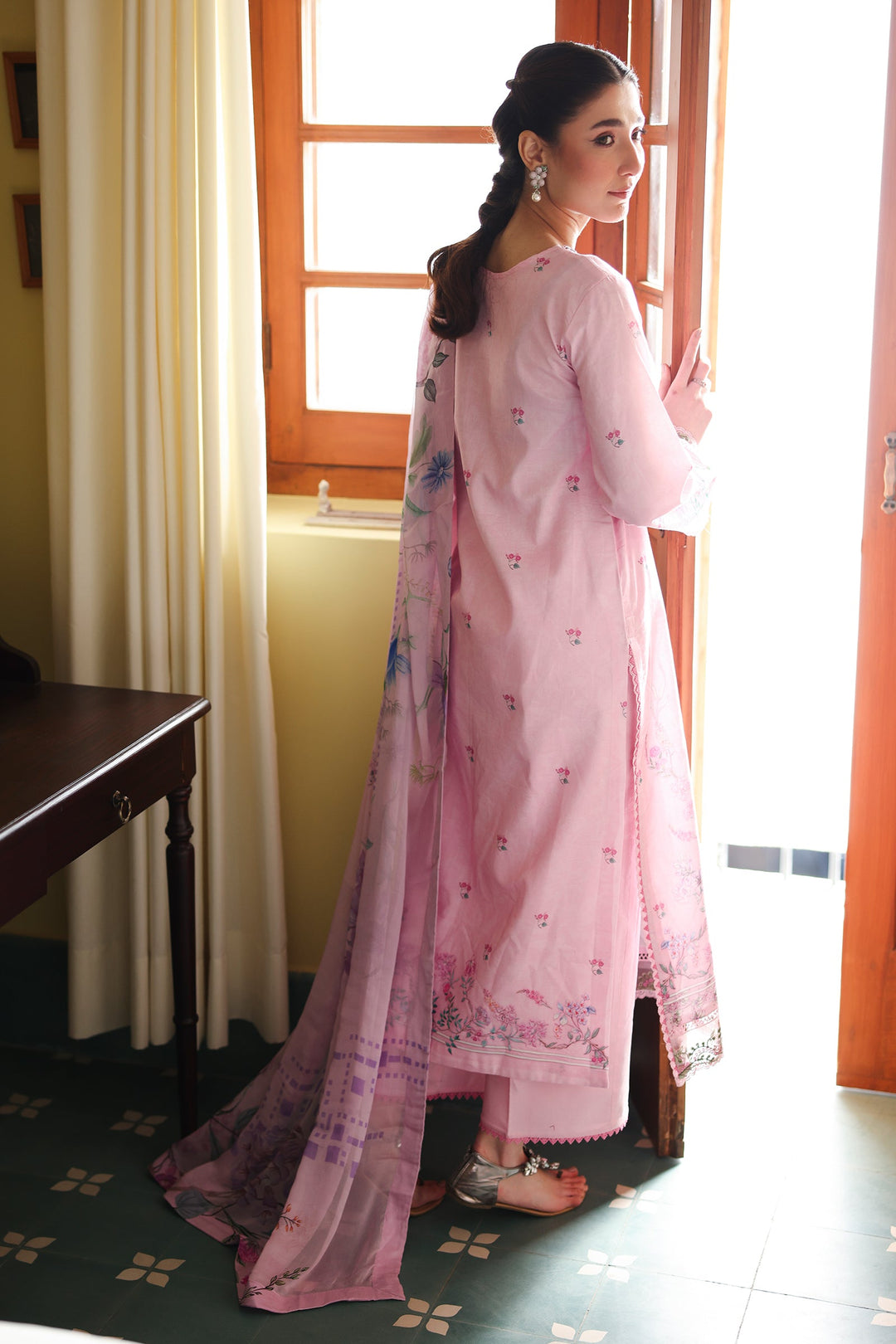 DOSTI PRINTED LAWN
