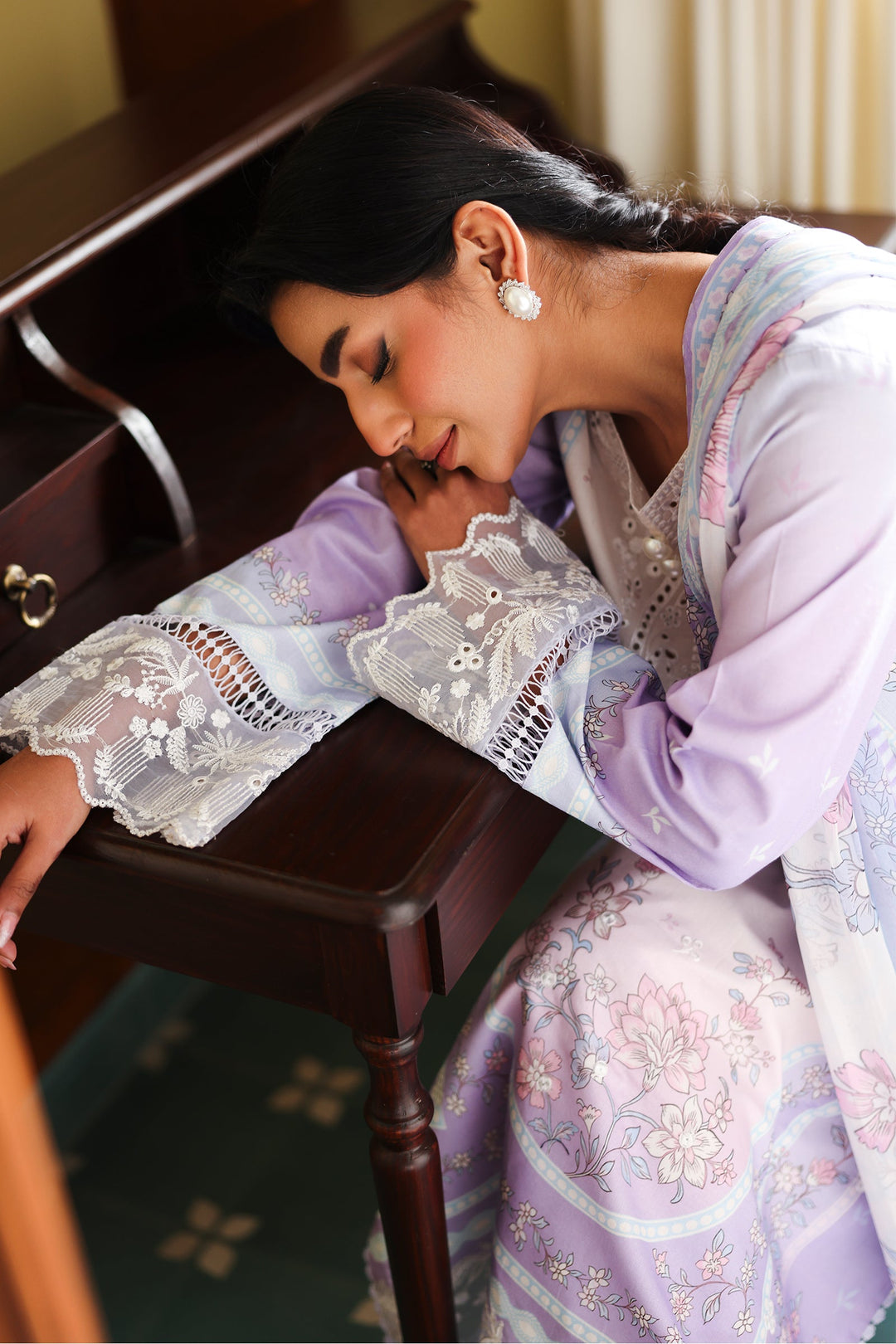 DOSTI PRINTED LAWN