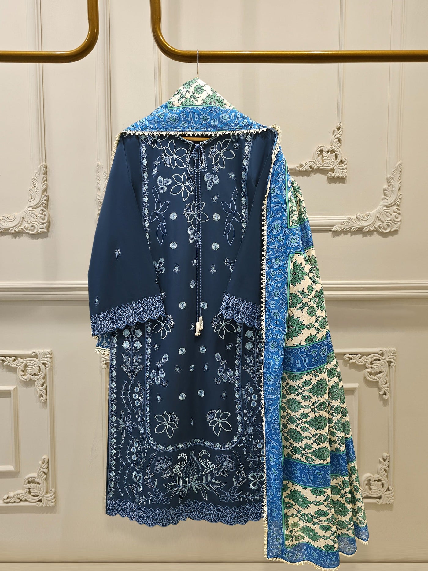3 Piece - Embroidered Lawn Suit