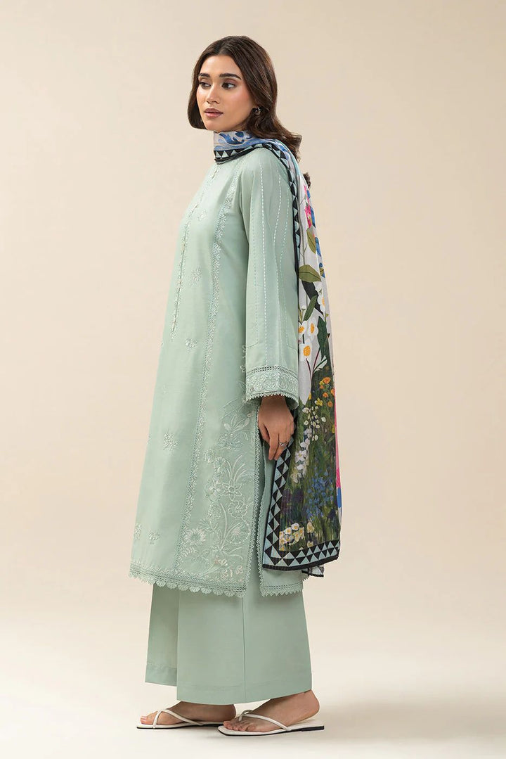3 PIECE EMBROIDERED LAWN SUIT