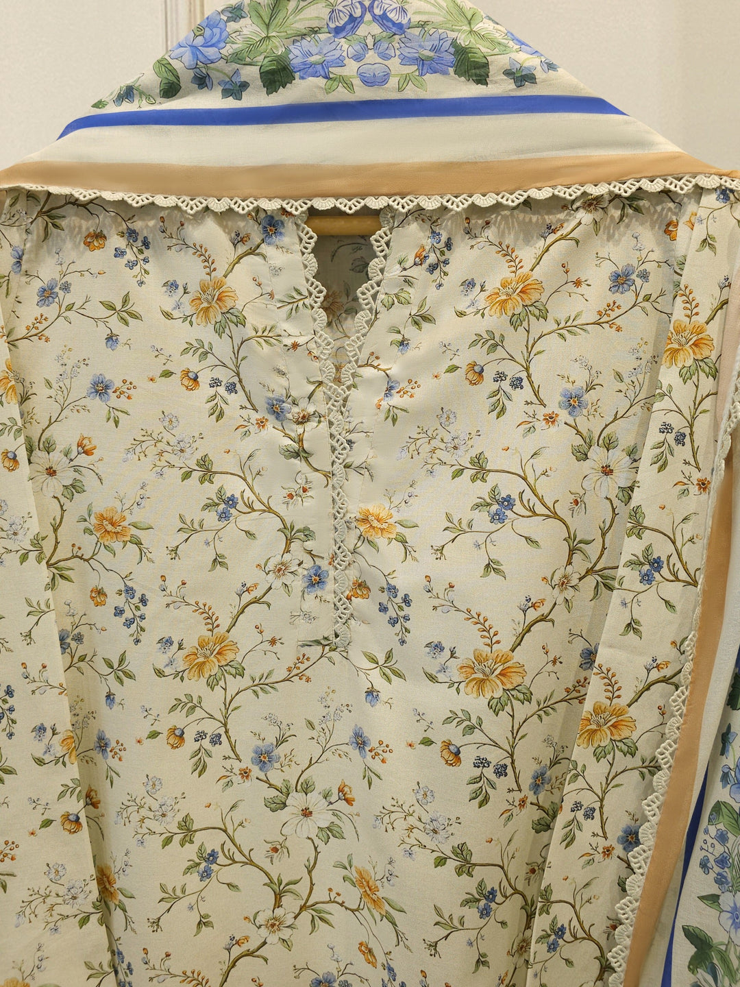 3 Piece Digital Printed Lawn Suit