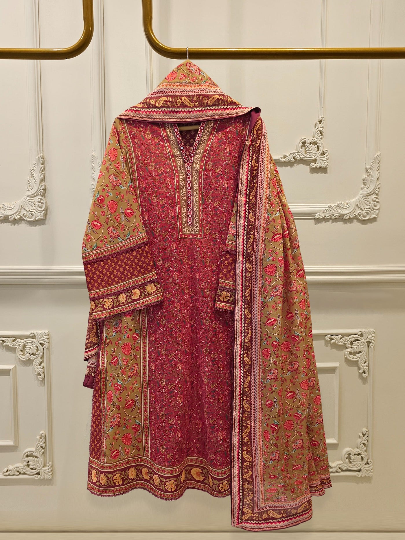 3 Piece - Digital Printed Lawn Suit