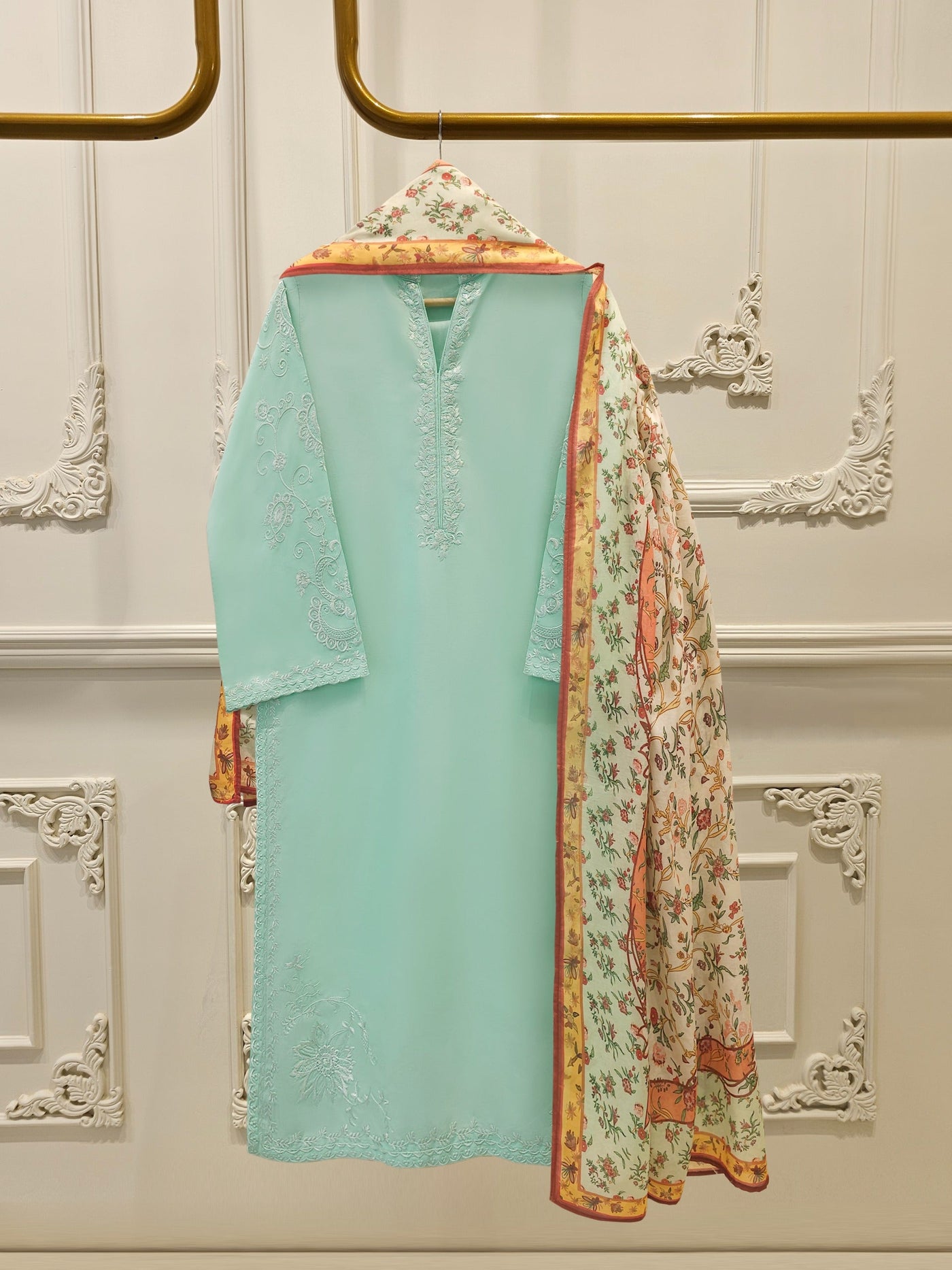 3 Piece - Embroidered Lawn Suit