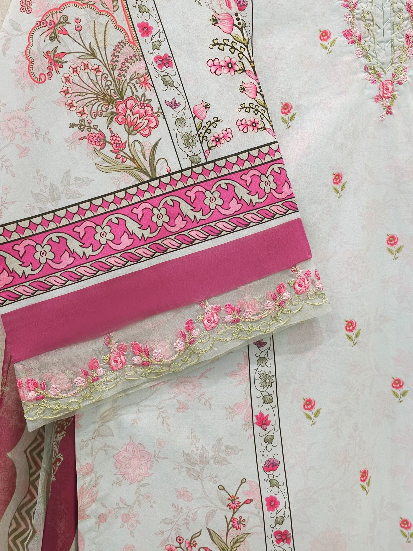 2 Piece - Digital Printed Lawn Suit