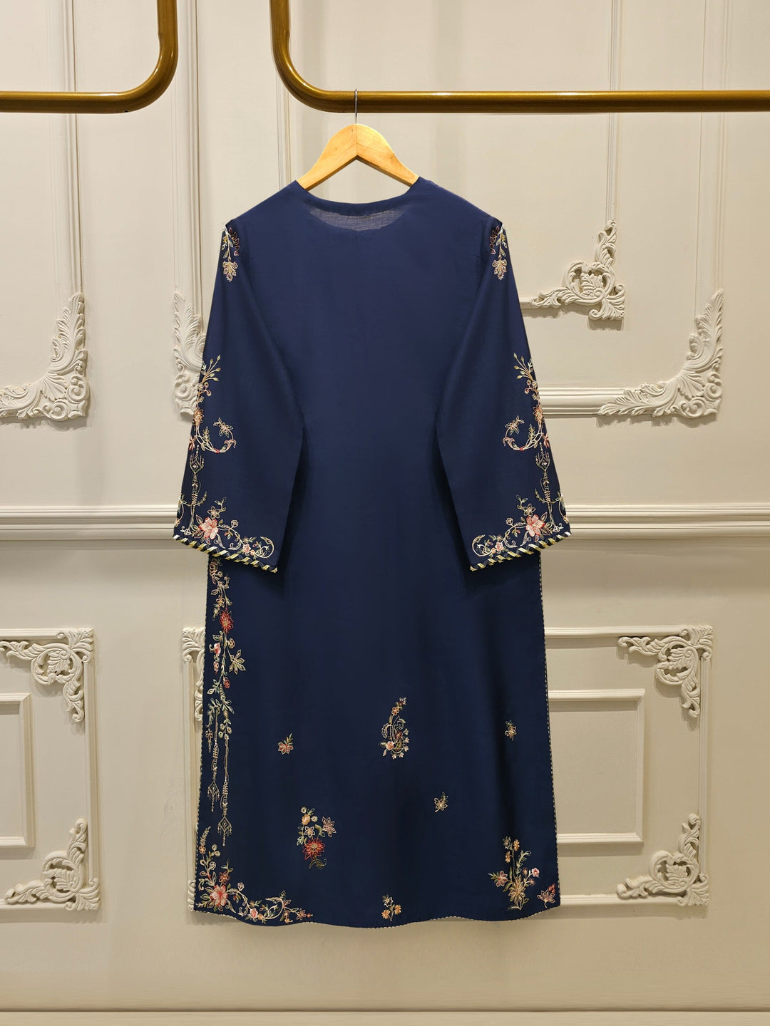 3 Piece - Pure Khaddi Silk Embroidered Suit