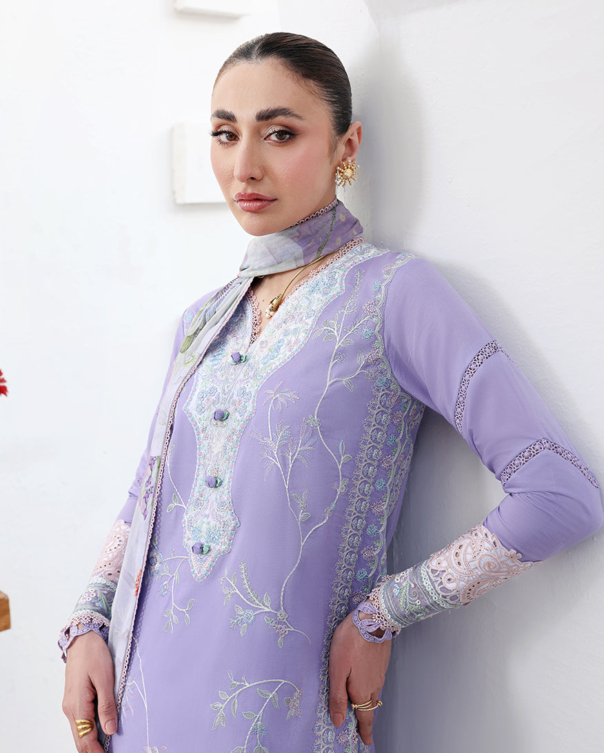 Floral Reveire | Luxury Lawn