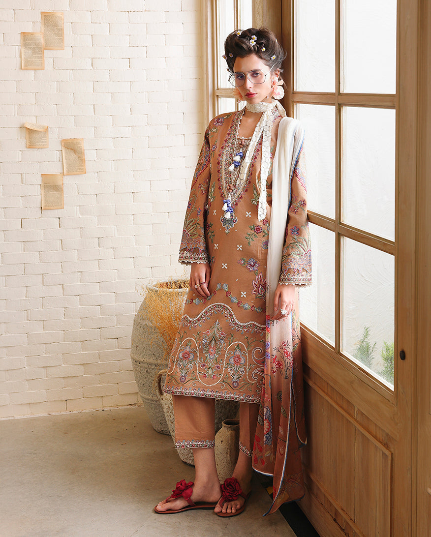 hemline the secret garden Lawn