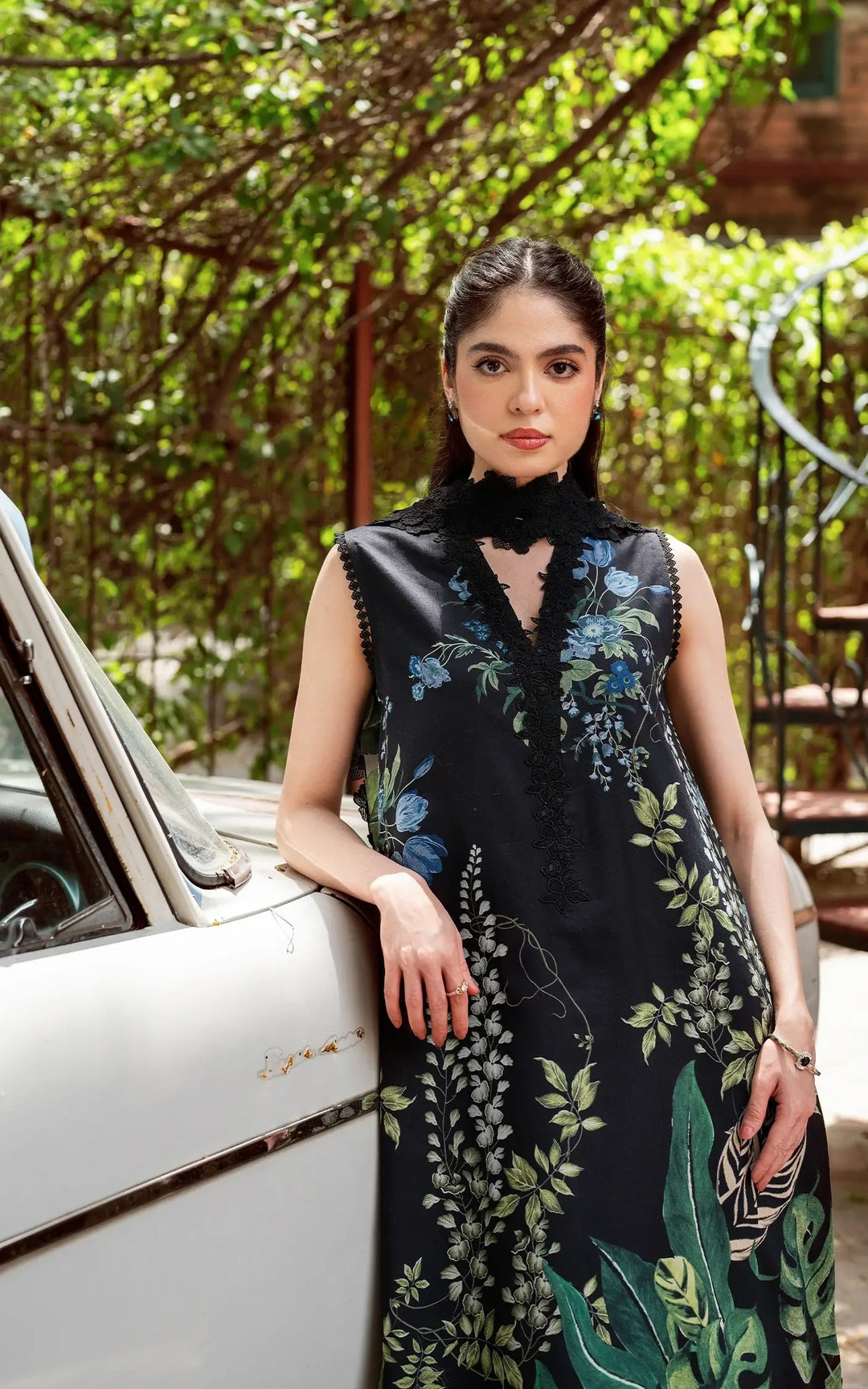 Asifa Summer Lawn