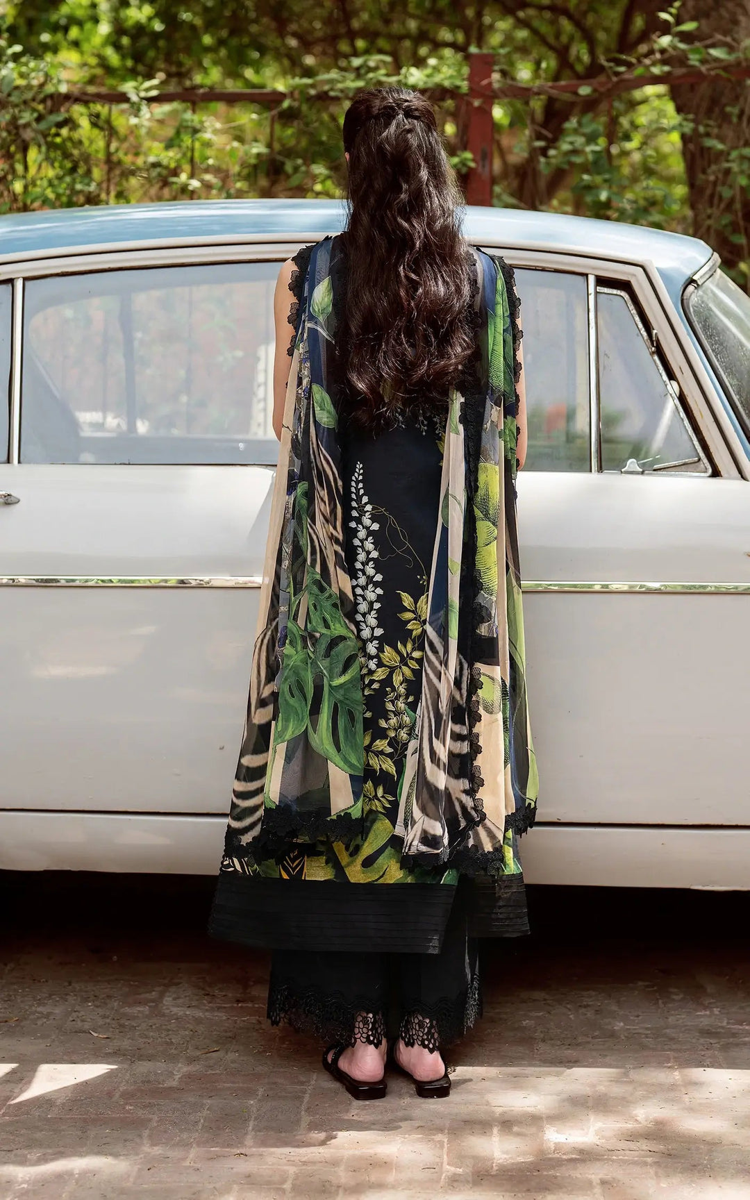 Asifa Summer Lawn