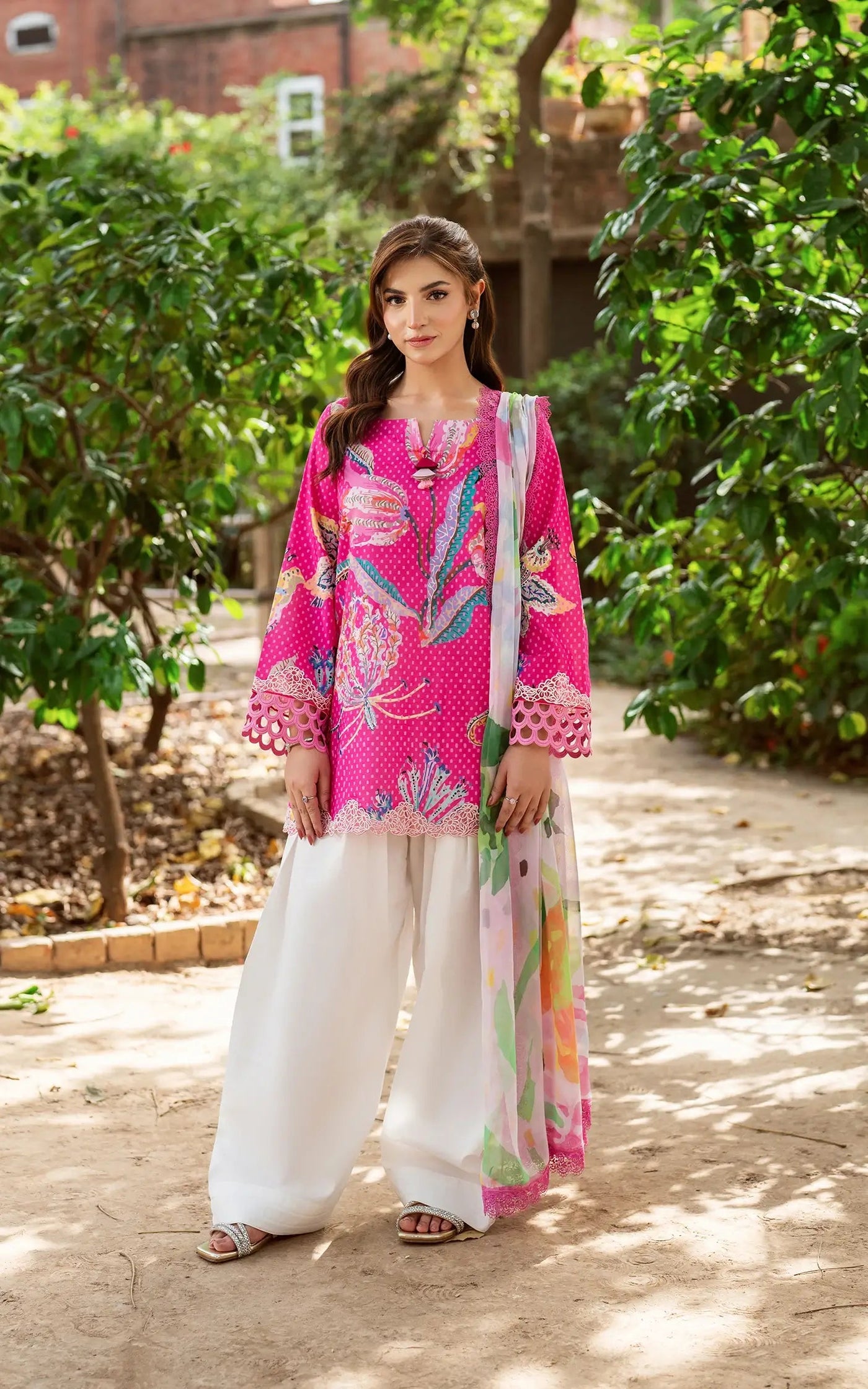 Asifa Summer Lawn