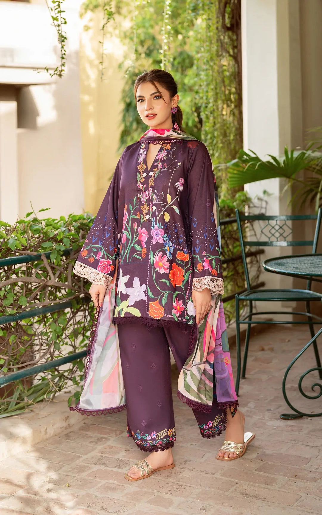 Asifa Summer Lawn