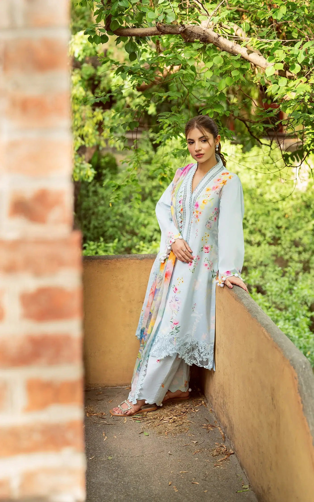 Asifa Summer Lawn