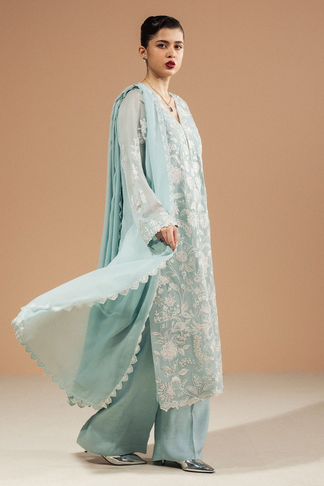 ZARA SHAHJAHAN ( Pret )