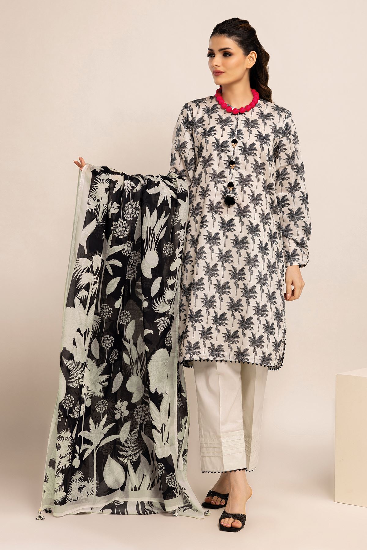 KHAADI CAMBRIC UNSTITCHED 3 PC