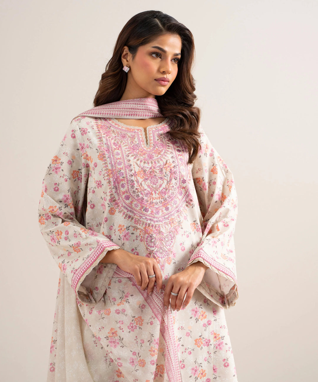3 Piece - Embroidered Lawn Suit