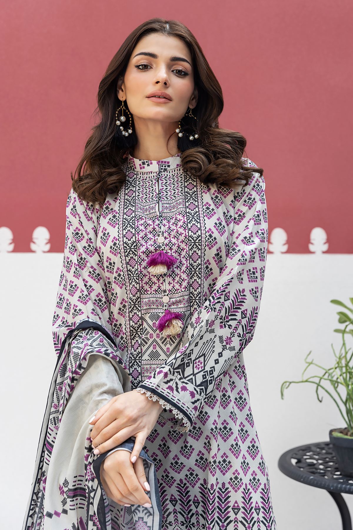 KHAADI UNSTITCHED LAWN 3 PC