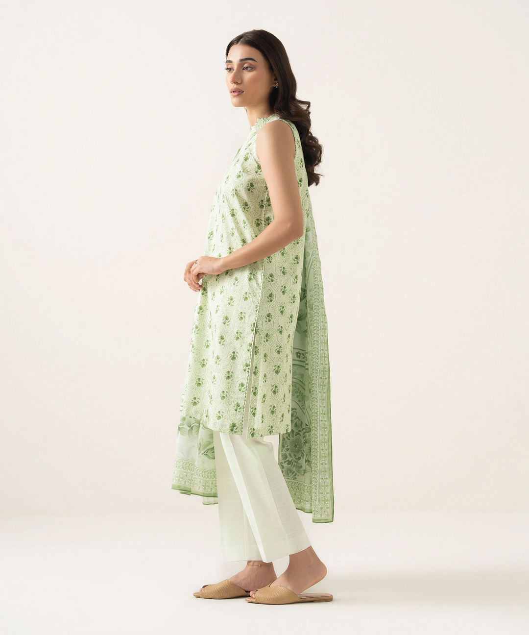3 PIECE - EMBROIDERED LAWN SUIT